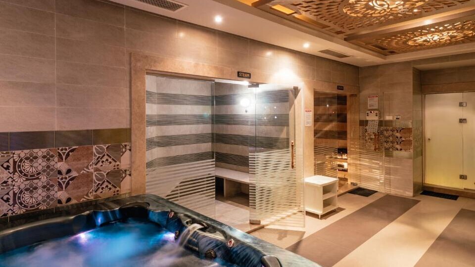 AMC Royal Hotel and Spa